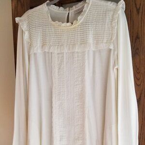 Ivory Top by Logo - S